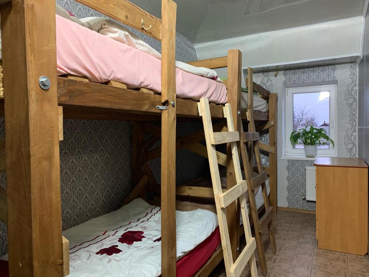 Хостел Благо Khmelnytskyi Room photo