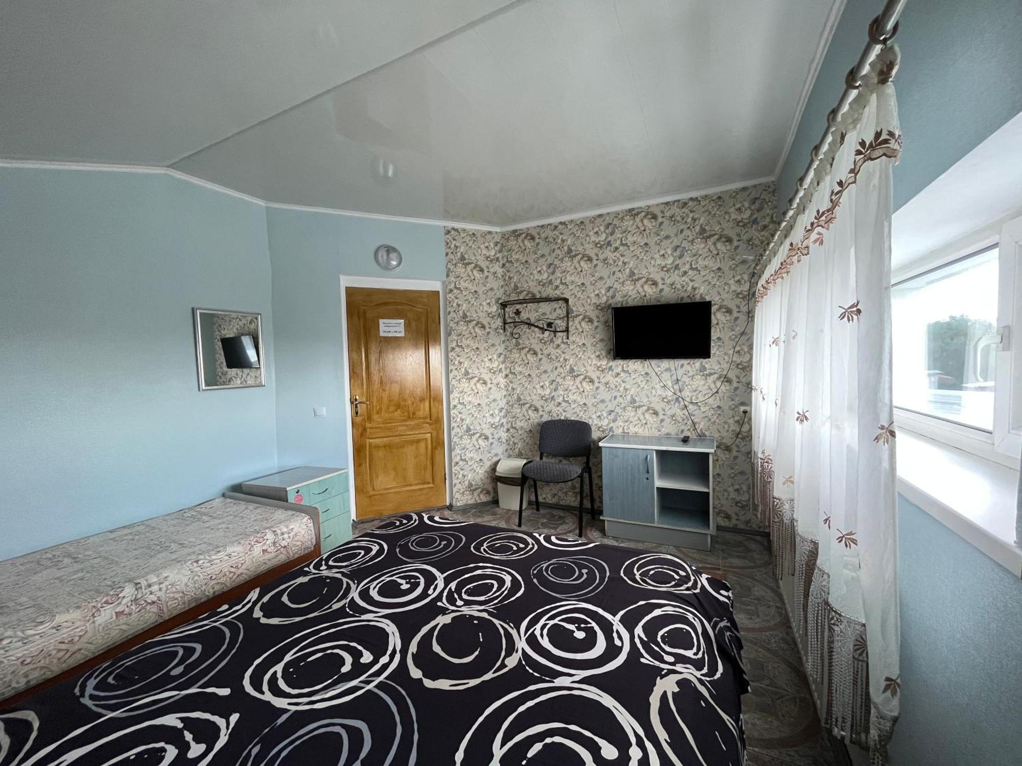 Хостел Благо Khmelnytskyi Exterior photo
